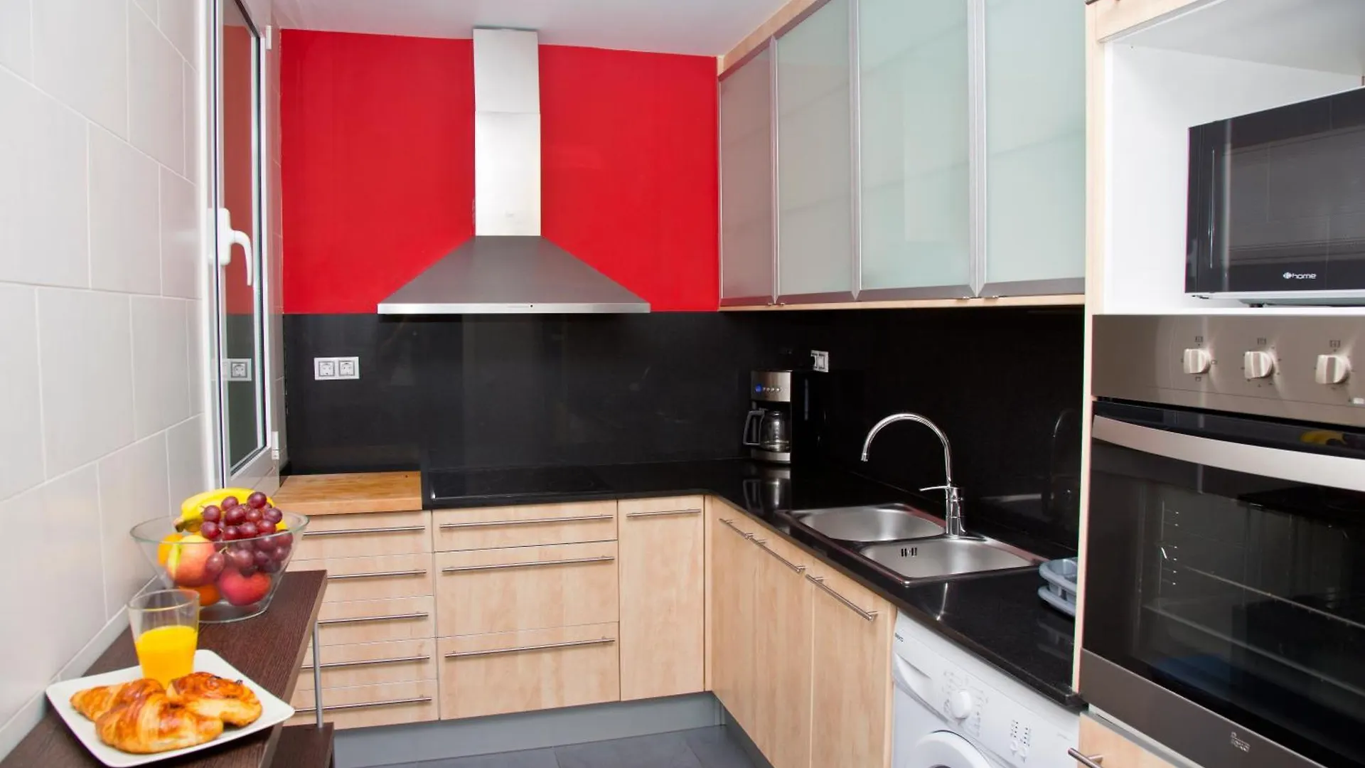 Claris Apartments Barcellona 0*,