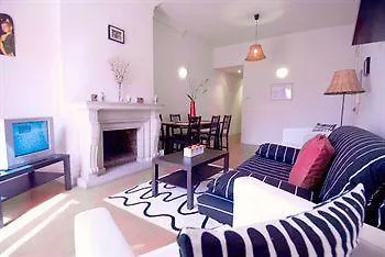 Claris Apartments Barcellona 0*,